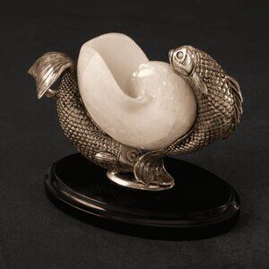 Silver Plated Pisces with Crack Kabibi shell